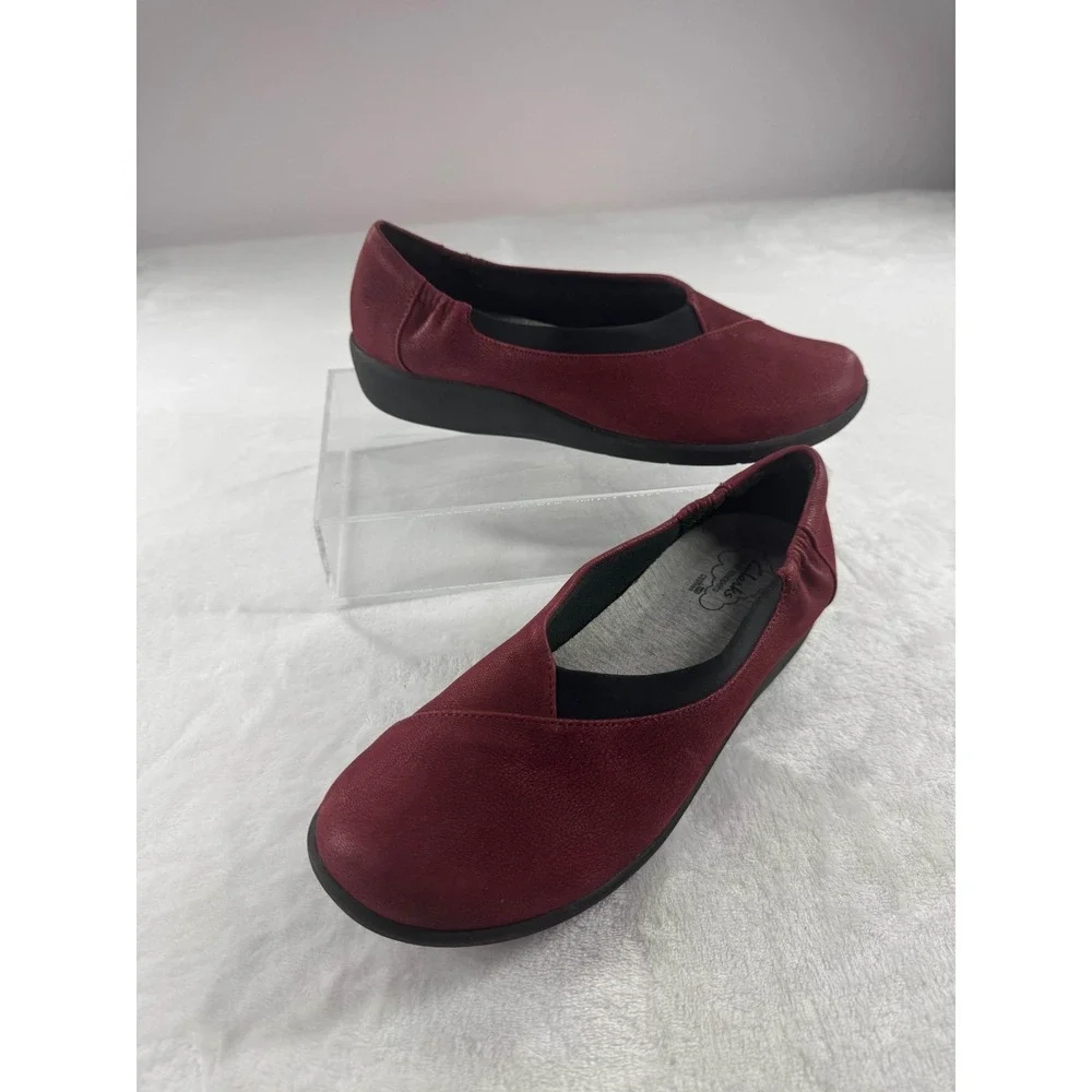 Clarks Cloudsteppers‎ Sillian Jetay Shoes Women's 8M Red Slip-On Lightweight